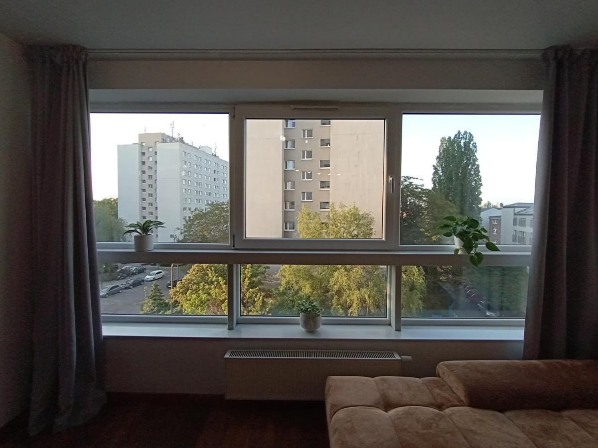 Private Apartment City Of Poznan - Free Parking Buitenkant foto